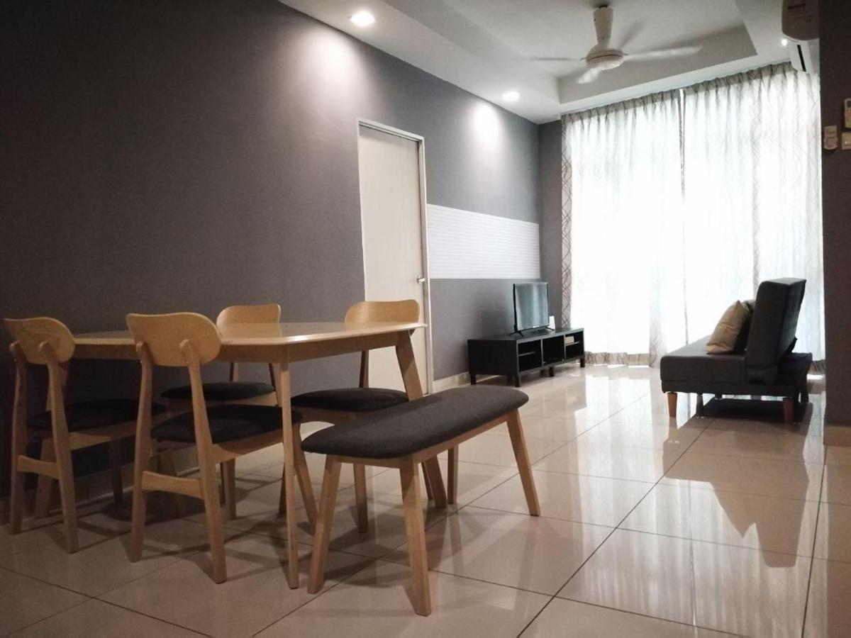 Central Residence Homestay2 @ Sungai Besi, Kuala Lumpur Ngoại thất bức ảnh